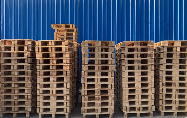 田东木托盘摆放技巧